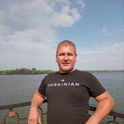  ,  Vitaliy, 31