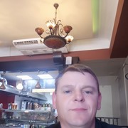  Grojec,  Viktor, 43