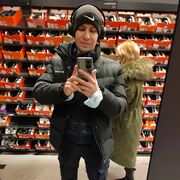  ,   Alex, 35 ,   ,   