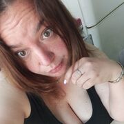  ,  Olga, 32