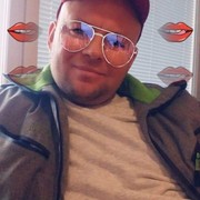  ,  Andrei, 44