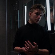  -,   , 22 ,  