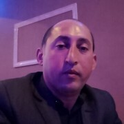  ,  Arkadi, 39