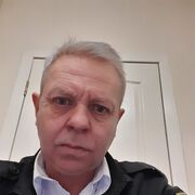  ,   Maxim, 52 ,   ,   