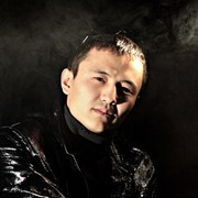  ,   Erlan, 40 ,  