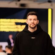  ,   Michael, 32 ,   ,   