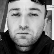  ,   Vaniko, 37 ,  