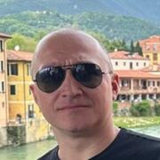  ,  Andrii, 38