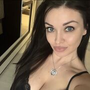   ,  Vika, 32