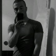  ,   Constantin, 29 ,   