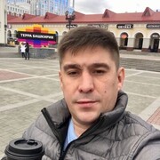  ,   Artur, 38 ,   ,   