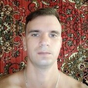  ,  Maksim, 38
