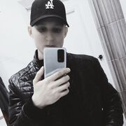  ,   Maxim, 31 ,   ,   