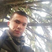  ,  Petr, 32