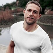  ,  Ali, 26
