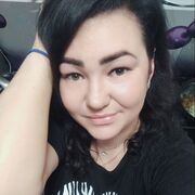  -,  Alexandra, 35