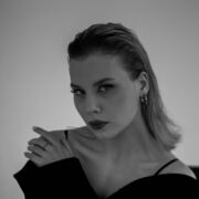  ,   , 25 ,   c 