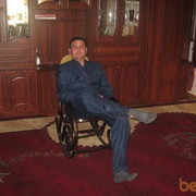  ,  Davrick, 44
