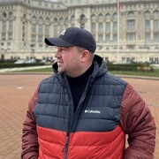  ,  Dmitri, 39