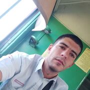   ,   Leon, 36 ,   ,   