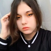   ,  Vika, 21