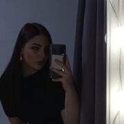  -,  Alisa, 21