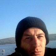  ,  Valentin, 49