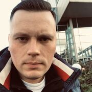  ,   Artem, 40 ,   ,   