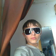  ,   Dyrak, 32 ,  