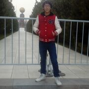  ,   Nuriddin, 32 ,     , c 