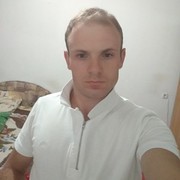  ,  Dima, 31