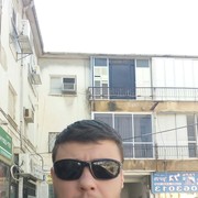  Holon,   , 42 ,   