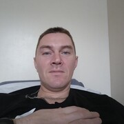  ,   Viktor, 32 ,   ,   