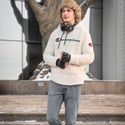  ,   Khosin, 21 ,   ,   