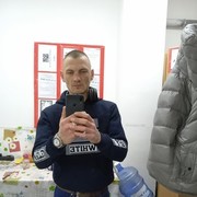  ,  Vova, 33