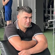  ,   Armen, 35 ,   ,   