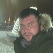  ,   Victor, 35 ,   ,   