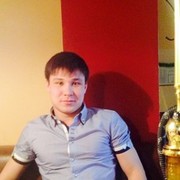  ,   Oskar, 32 ,   , 