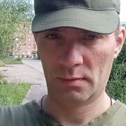  ,   Aleksander, 42 ,   ,   