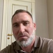  ,  Timur, 44