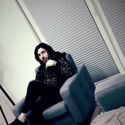  ,   Nika, 37 ,   ,   