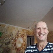  ,   Yuriy, 53 ,   c 