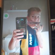   ,  DANIIL, 19