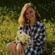  ,  Dasha, 24