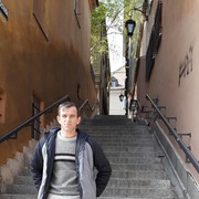  Warszawa,   Maksim, 42 ,   