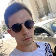  Tel Aviv-Yafo,   Roman, 29 ,   ,   , c 
