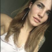  , 