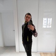  ,   Lilian, 27 ,   ,   