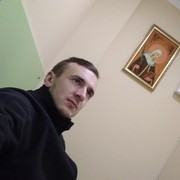  -,  Andriy, 29