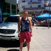  ,   Sergei, 33 ,  